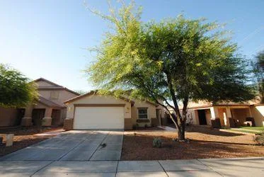 Welcome to 6006 W Encinas Ln Phoenix AZ