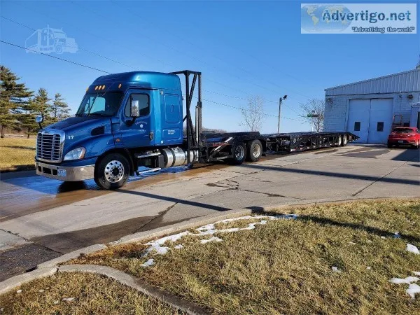 2013 Freightliner Cascadia Semi Tractor With 2017 Sun Country Tr