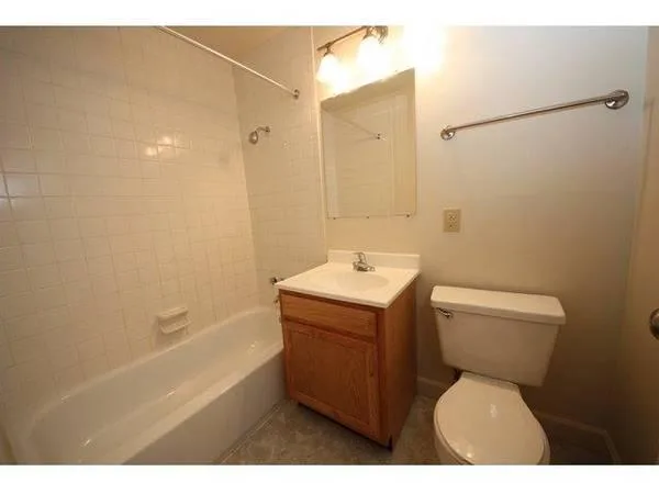 2br - 830ft2 - Get Your New 2 BR Before It s Too LateUtilities I