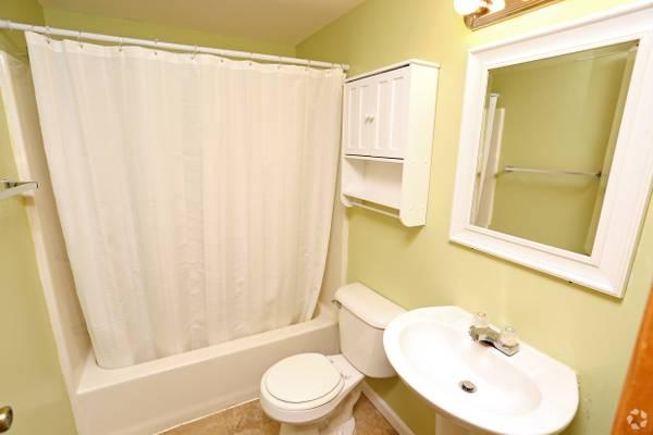 1br - 621ft2 - Very Low Move in Call now (Carbondale)