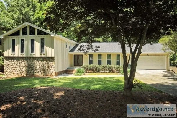 Welcome to 1144 Aurora Ct Dunwoody GA 30338