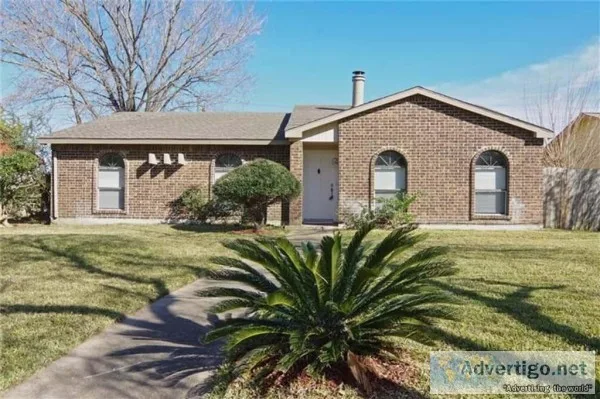 Welcome to 5814 Purple Sage Rd Houston TX 77049