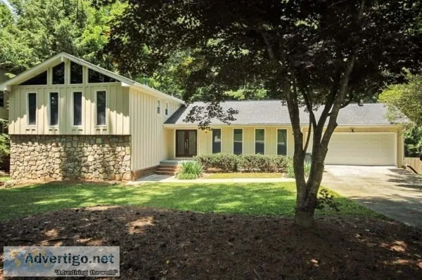 Welcome to 1144 Aurora Ct Dunwoody GA 30338