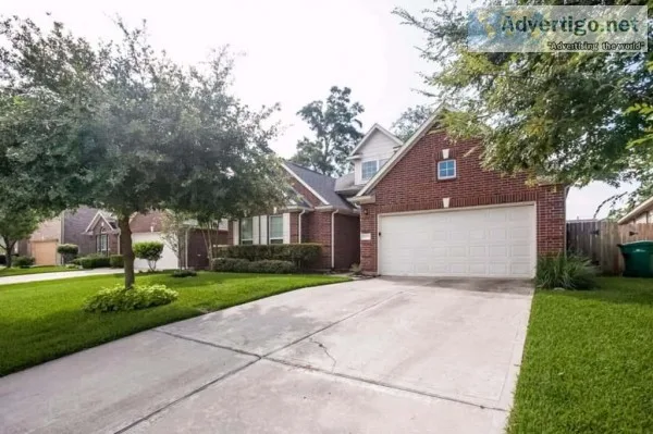 Welcome to 13722 Windsor Garden Ln Houston TX 77044