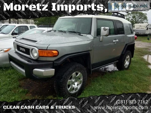 2010 Toyota FJ Cruiser 4x4 6-Speed SUV in Silver - Nice Conditio