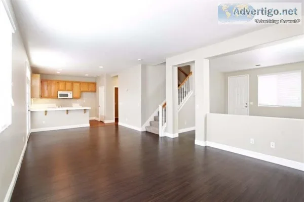 Gorgeous 3 beds 3 baths Derby Ln Hemet CA 92545