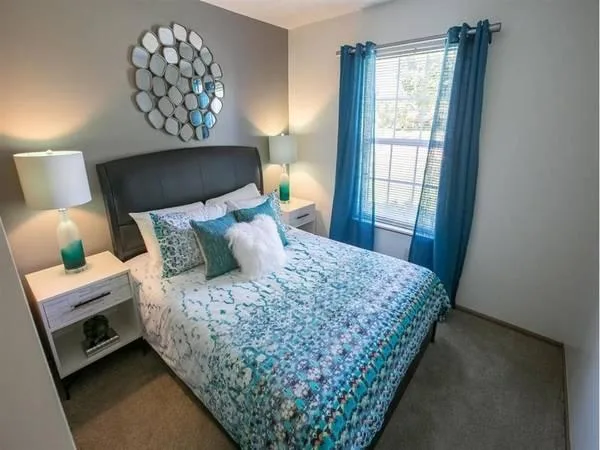 1br - 650ft2 - Private Bark Park All electric utilities Clubhous
