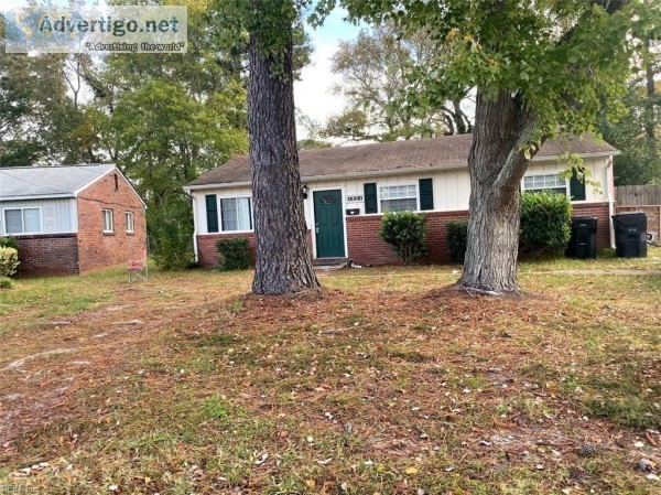 Priced Reduction on 1824 N. Streamline Drive -Oceana Village