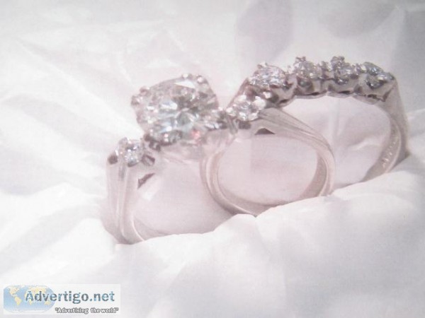 Diamond Engagement Ring and Wedding Ring Set