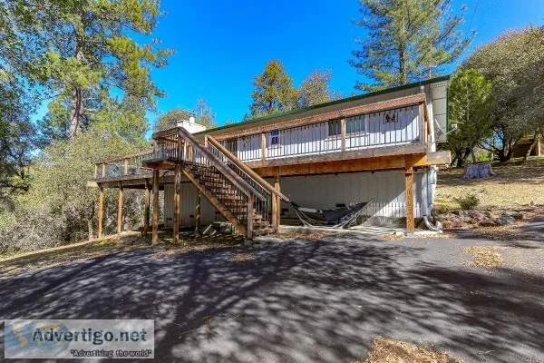 You Your Family and Friends Retreat In Pine Mountain Lake