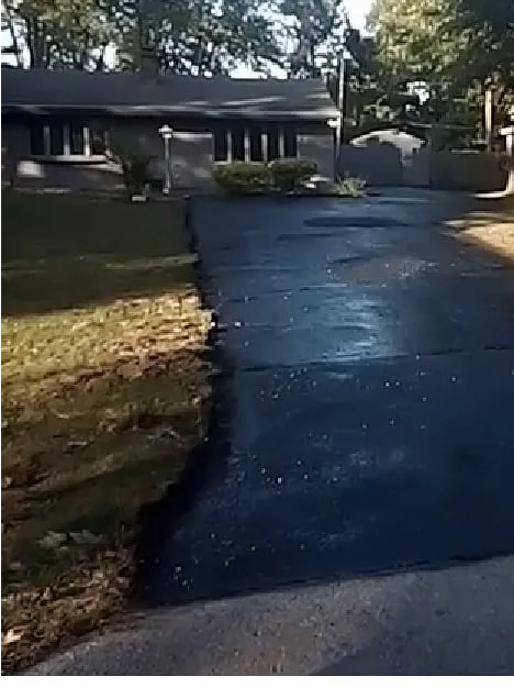 Discount service  driveway maintenance