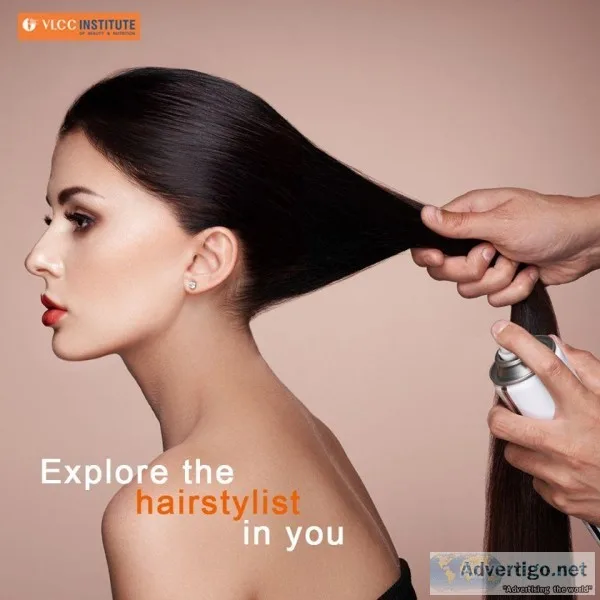Hair stylist course in Delhi new bridal makeup class Delhi