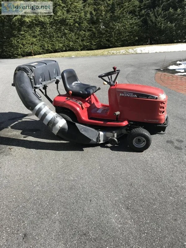 Honda HDA2113 Lawnmower
