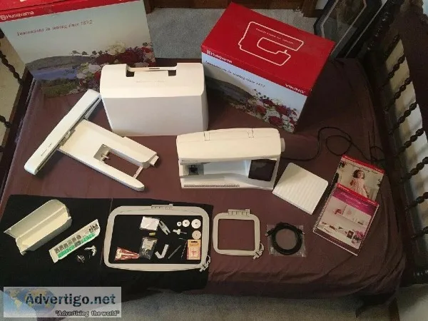 HUSQVARNA VIKING DESIGNER RUBY ROYALE EMBROIDERY SEWING MACHINE