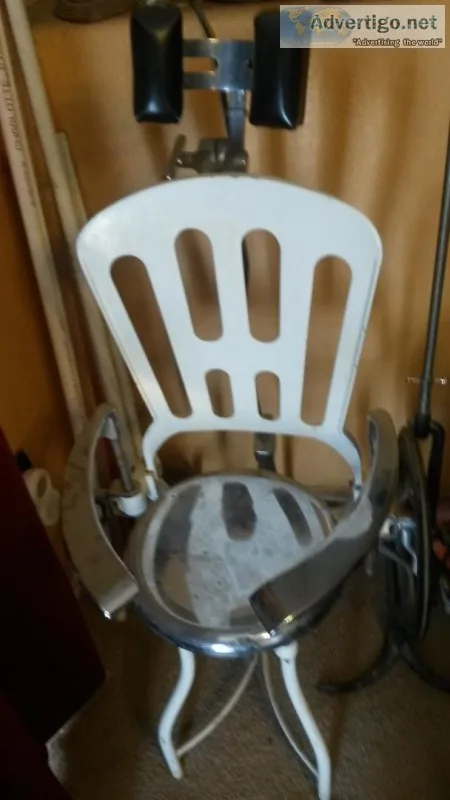Antique dental chair