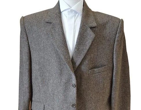 Exquisite With A Simple T-shirt And Look