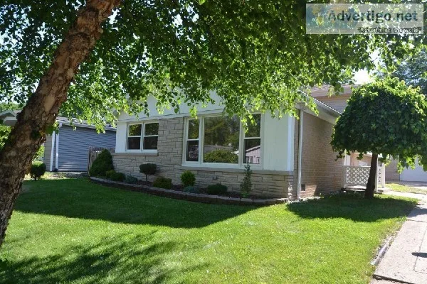 Welcome to 21 N Lincoln Ave Addison IL 60101