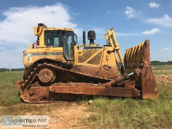 2005 CATERPILLAR D8T DOZER