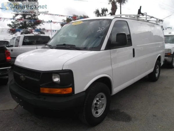 2013 Chevrolet G2500 Vans Express