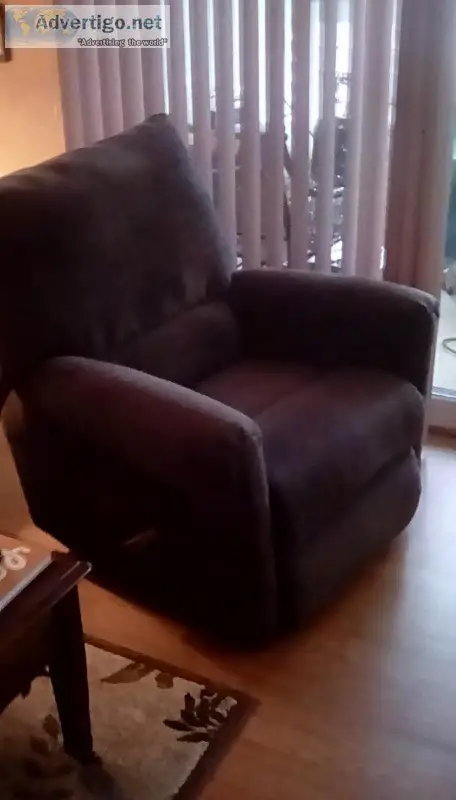Lazyboy Big Chair