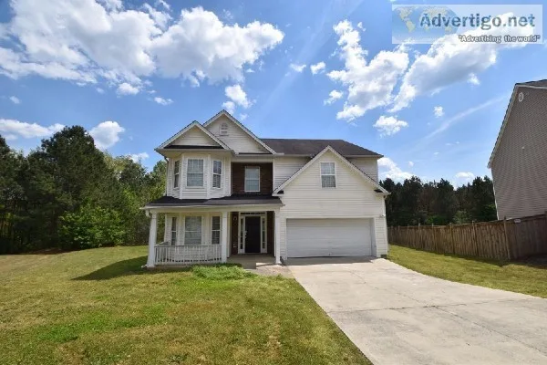 Welcome to 8279 Milam Loop Fairburn GA 30213