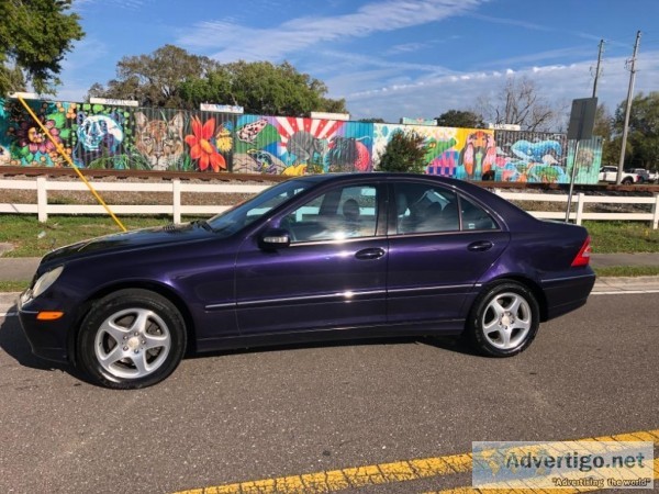 2001 MERCEDES-BENZ C320  LIKE NEW   MUST SEE 