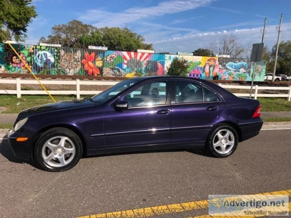 2001 MERCEDES-BENZ C320  LIKE NEW   MUST SEE 