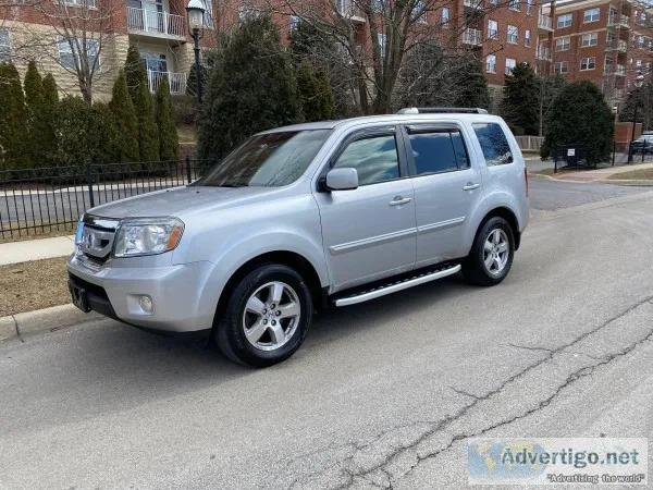 2010 Honda Pilot EX  FULLY LOADED