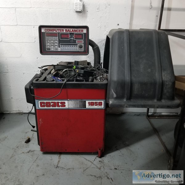 Coates 1050 Direct Drive Tire Balancer