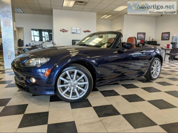 Used 2008 MAZDA MX-5 Miata Hard Top w Premium Pkg
