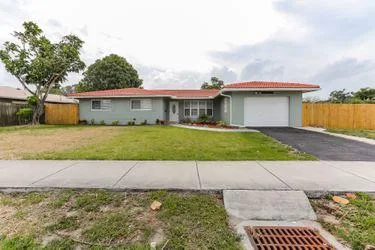 Welcome to 699 NW 12th Ave Boca Raton FL 33486
