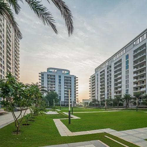 DLF ULTIMA &ndash Ready to move 3BHKSQ Flat in 1.58 Cr Only