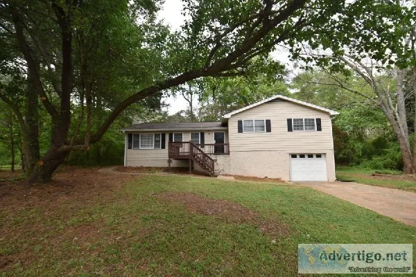 Welcome to 6419 Wells Cir Douglasville GA 30135