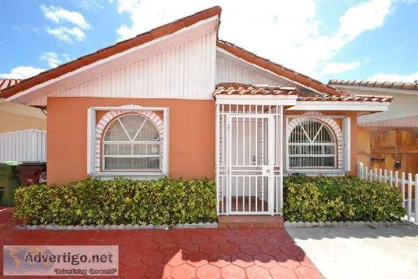 WELCOME TO 2634 W 74th Ter Hialeah FL