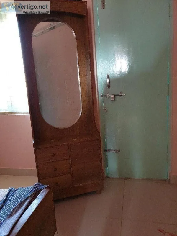 Dressing table