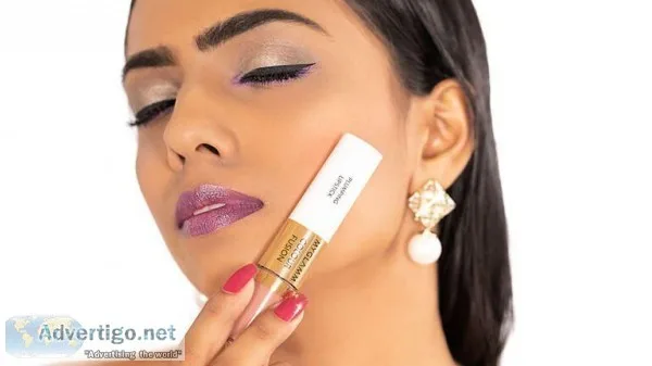 Various Ways To Use Lipstick