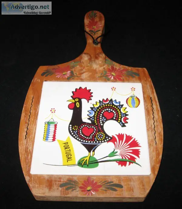 Portugal Souvenir Rooster Vintage Wood Cutting Board Spoon Holde