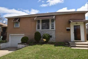 4717 Wesley Ter Schiller Park IL 60176