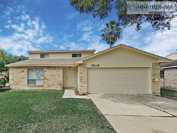 Welcome to 7303 Log Cradle Dr Houston TX 77041