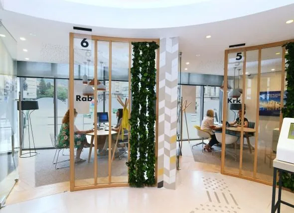 New Branch Experience for Raiffeisen Bank - Branding Identity In