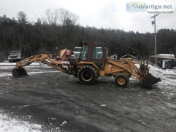 Case 580 E Backhoe