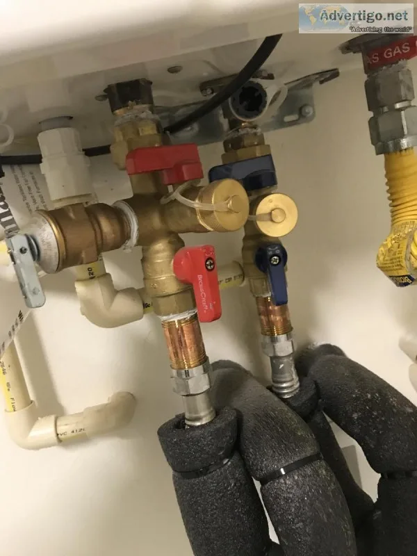 PLUMBING SERVICE - CONTRACTOR - DRAIN CLEANING - REPIPE