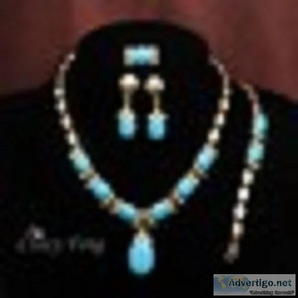 LADIES TRENDY 4 PIECE NOBLE SET