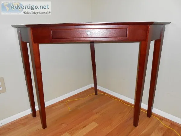 Corner Desk