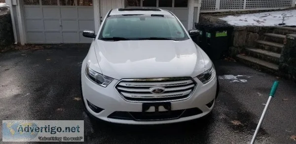 2016 Ford Taurus SEL