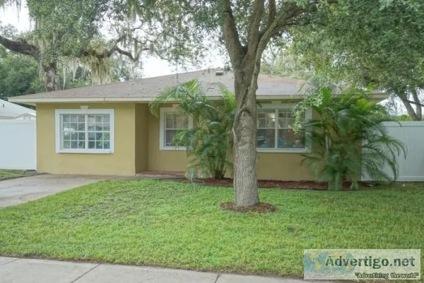 1300ft2 - Charming 3 Bedroom with 2 bath available for rent on W