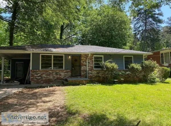 Nice 3Bedroom 1.5 baths with fresh interior &not new kitchen - a