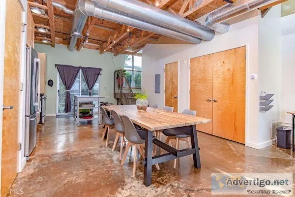 UNBELIEVABLE DEAL ON LA FRANCE STREET