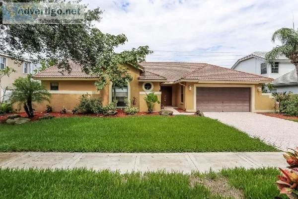 Welcome to 1853 NW 111th Ave Plantation FL 33322