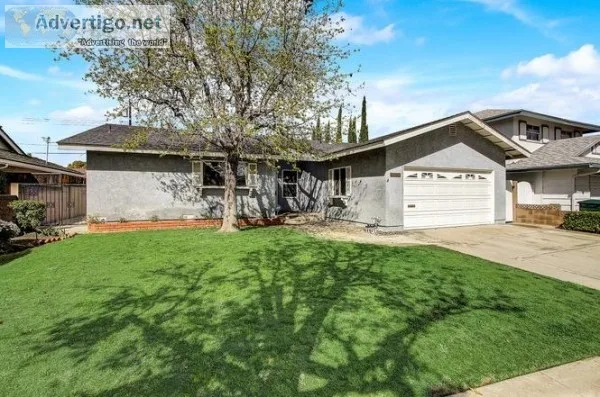 Beautiful Three Bedroom For Rent In Cypress CA